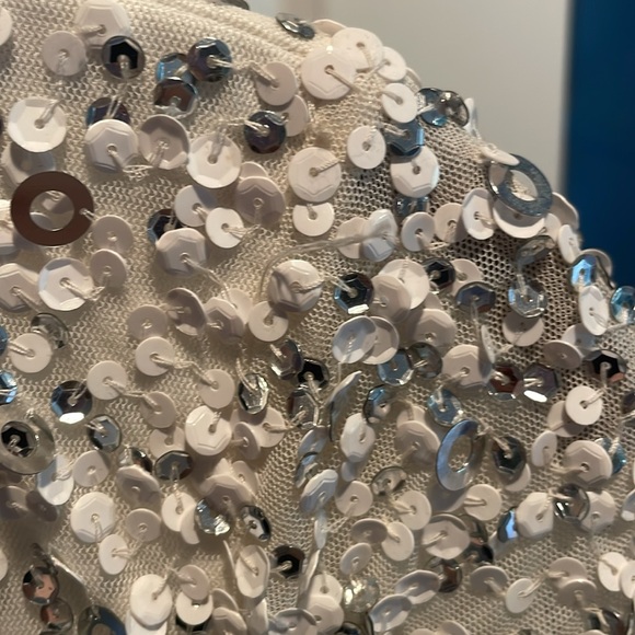 Adrianna Papell gown - Picture 4 of 7